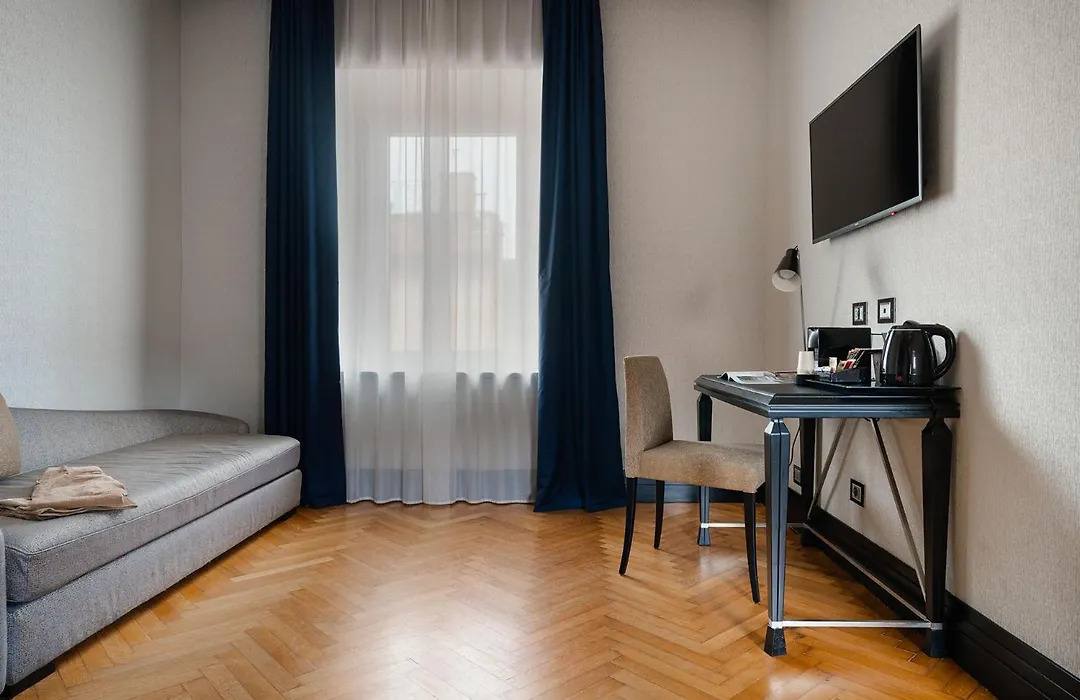 Unica Suites Rome-1